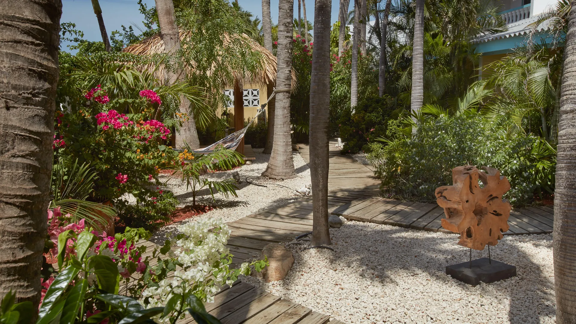 Апарт-отель Paradera Park Aruba Ораньестад