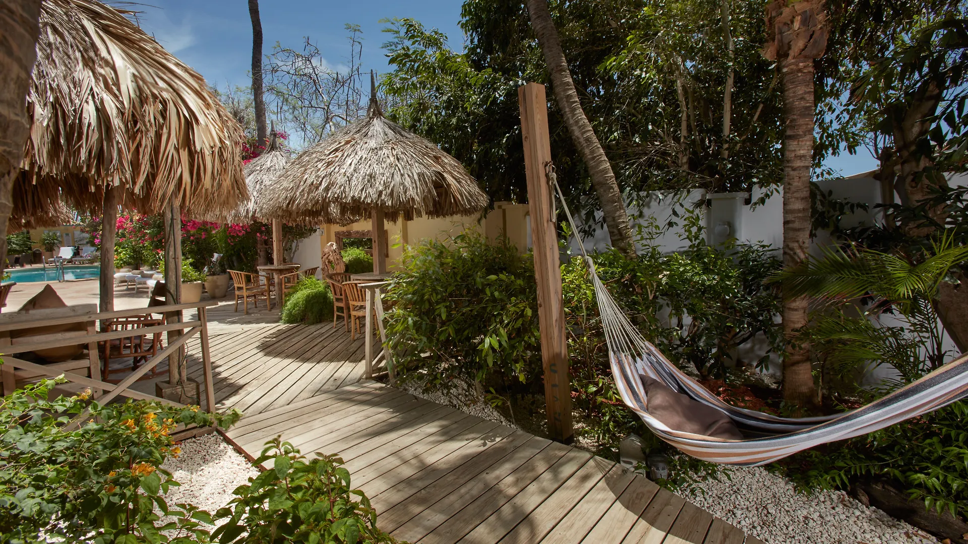 Апарт-отель Paradera Park Aruba Ораньестад